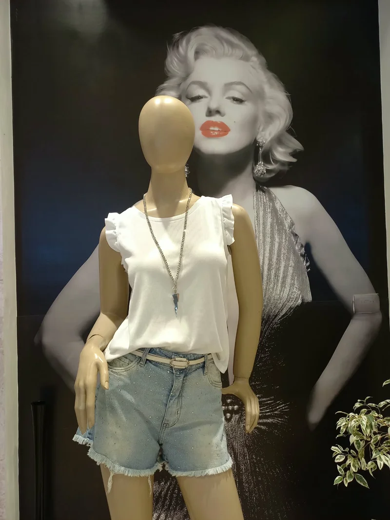 Musculosa Detalle Volados de Morley