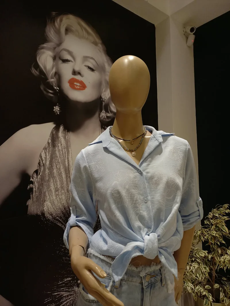 Camisa de Lino Bordada