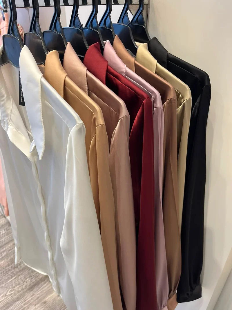 Camisa Nara Botón Metálico