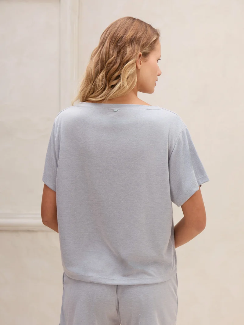 Remera de Jersey Cuello Bote