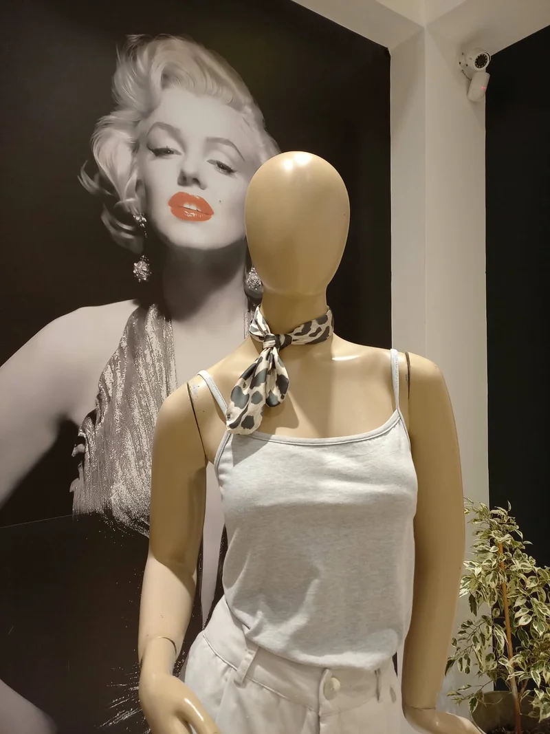 Musculosa Escote Redondo